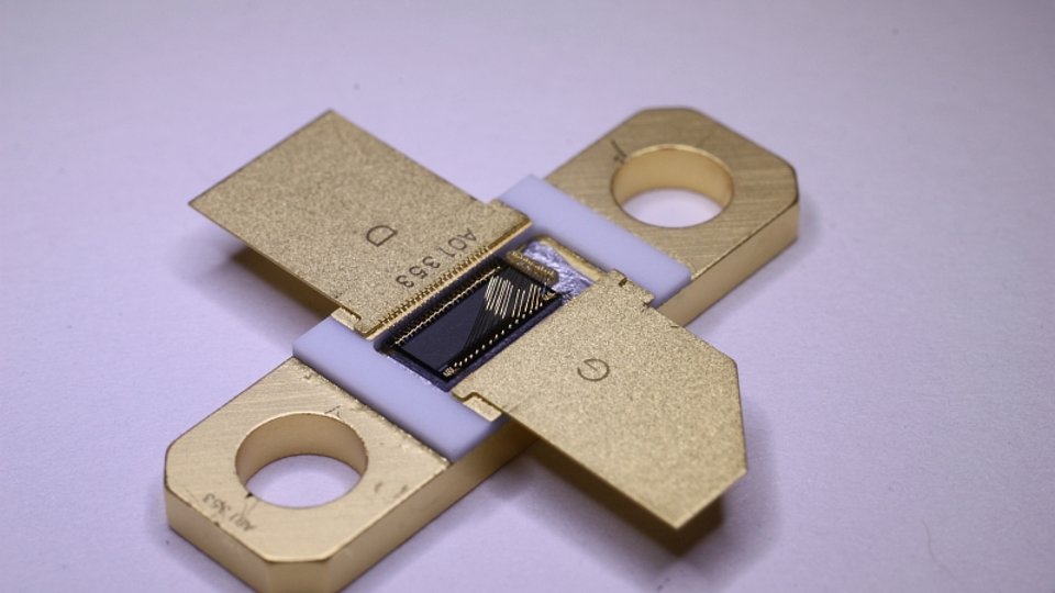 GaN switching transistor