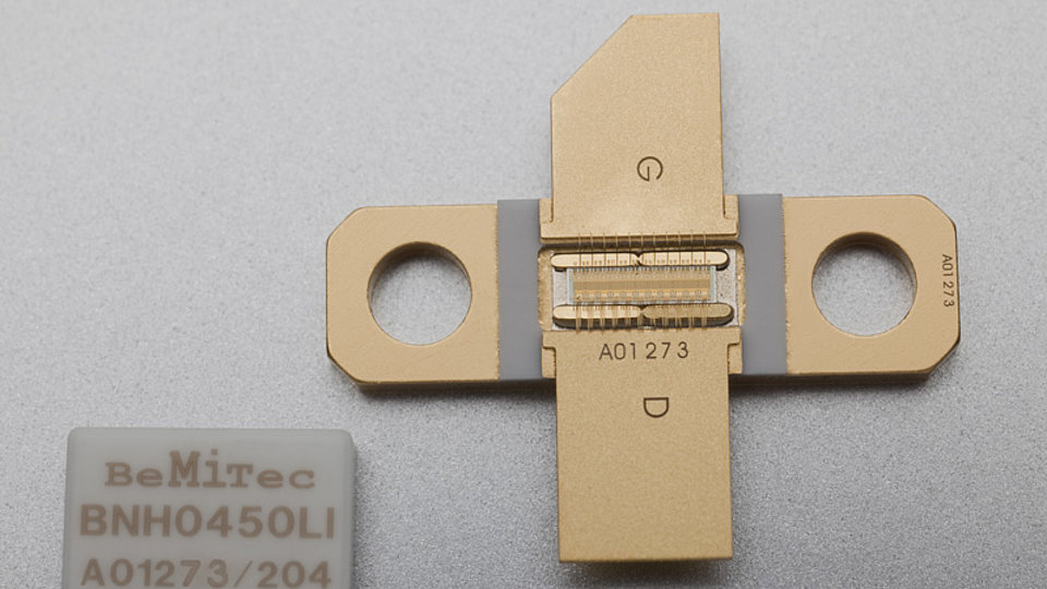 GaN microwave power transistor of 100-W-class