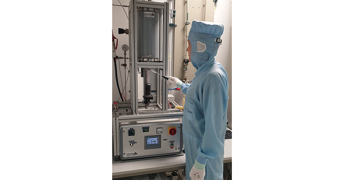 A new route to lattice-matched base layers for UV LEDs – the role of ...