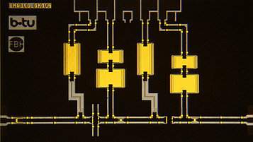 Microscope photograph of the fabricated LNA