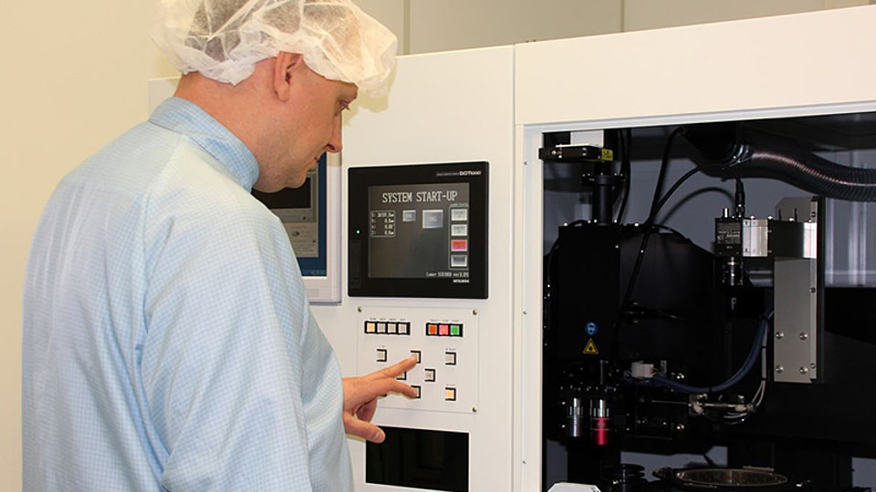 Frontansicht des Laserscribers