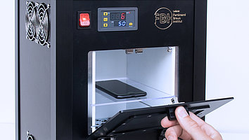 UVC-LED-Demonstrator zur Desinfektion von Oberflächen