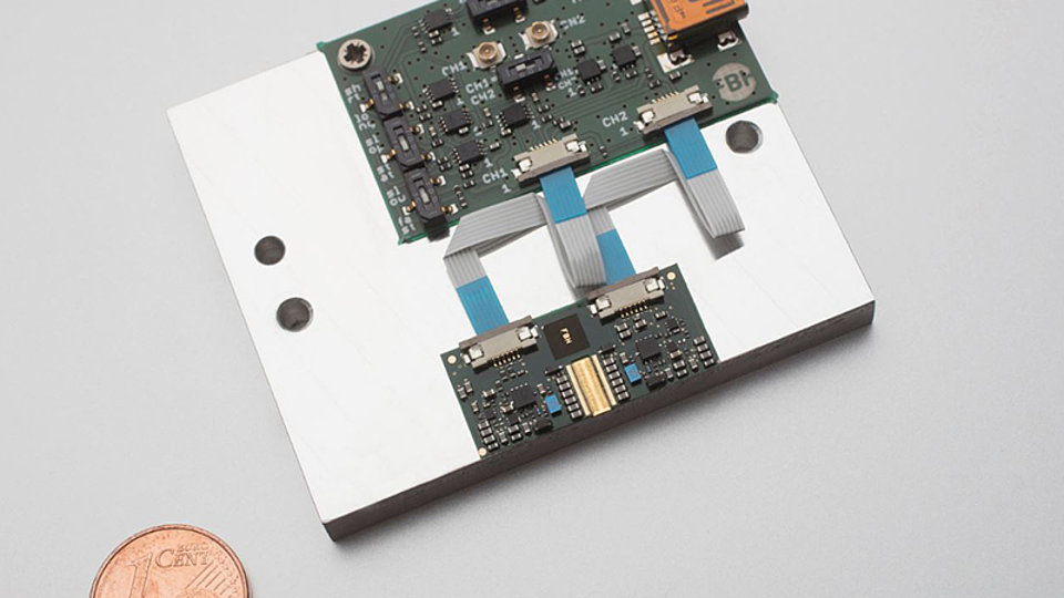 FBH high current ns laser driver with integrated RW laser diode