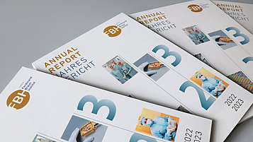 Cover des Jahresberichts 2022/23