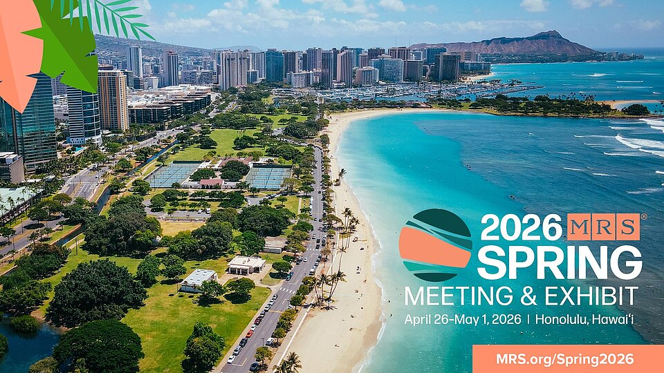 Luftaufnahme von Hawaii, dient als Hintergrund für die MRS Frühjahrstagung & Ausstellung 2026. Das Bild enthält das Veranstaltungslogo und die Daten vom 26. April bis 1. Mai. 